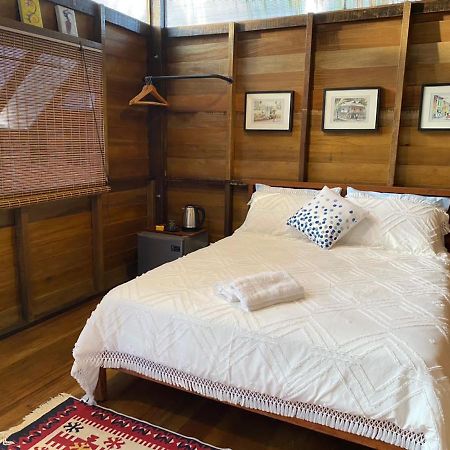 Kebun Lisdtari Farmstay Air Hangat Luaran gambar