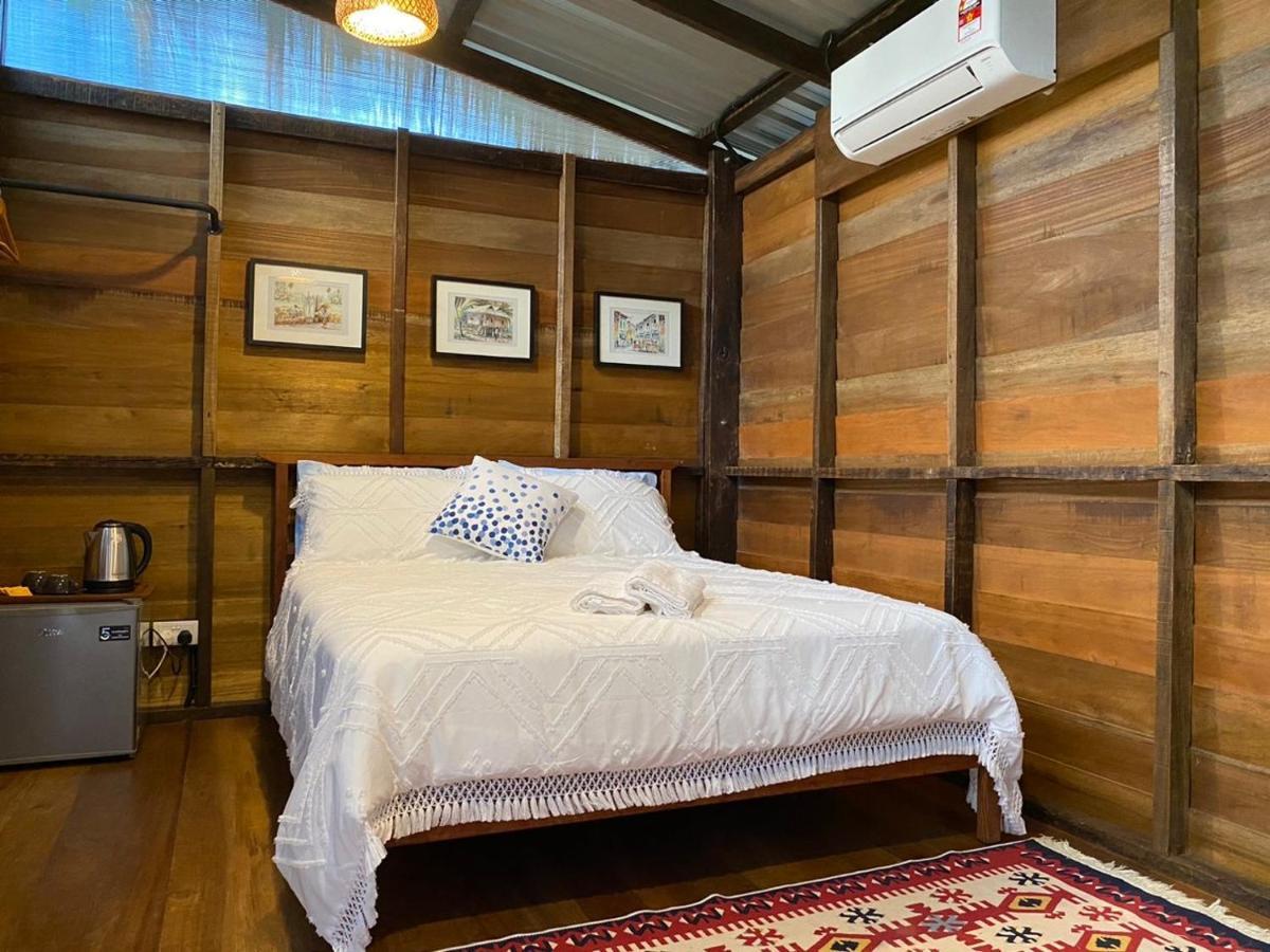 Kebun Lisdtari Farmstay Air Hangat Luaran gambar